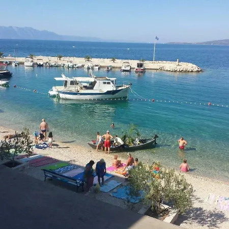 Ozana Apartmán Drvenik (Split-Dalmatia)